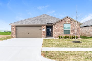 901 NW 6th St Newcastle, OK 73065